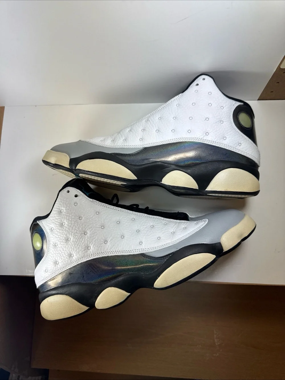Air Jordan 13 Retro Barons Men’s Size 12 Sneakers